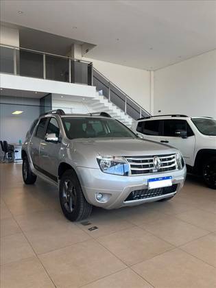 RENAULT DUSTER 2.0 DYNAMIQUE 4X2 16V FLEX 4P AUTOMÁTICO